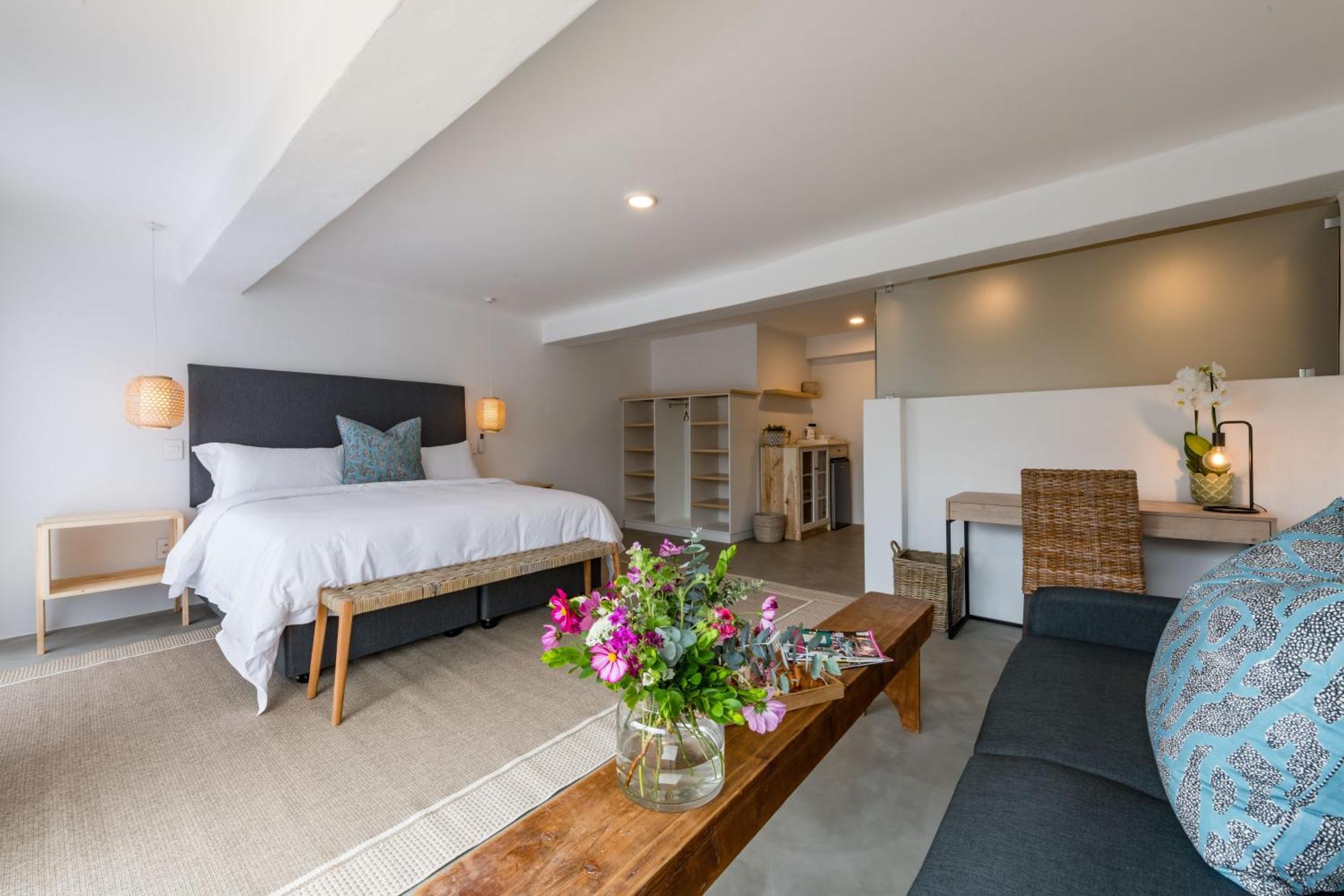 Eleven Hotel Plettenberg Bay Exterior photo